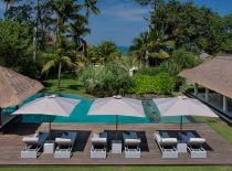 Villa Seseh Beach II, Pool and Garden